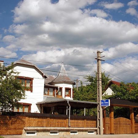 Pensiunea Casa Bianca - Bucovina Vama  Exteriör bild