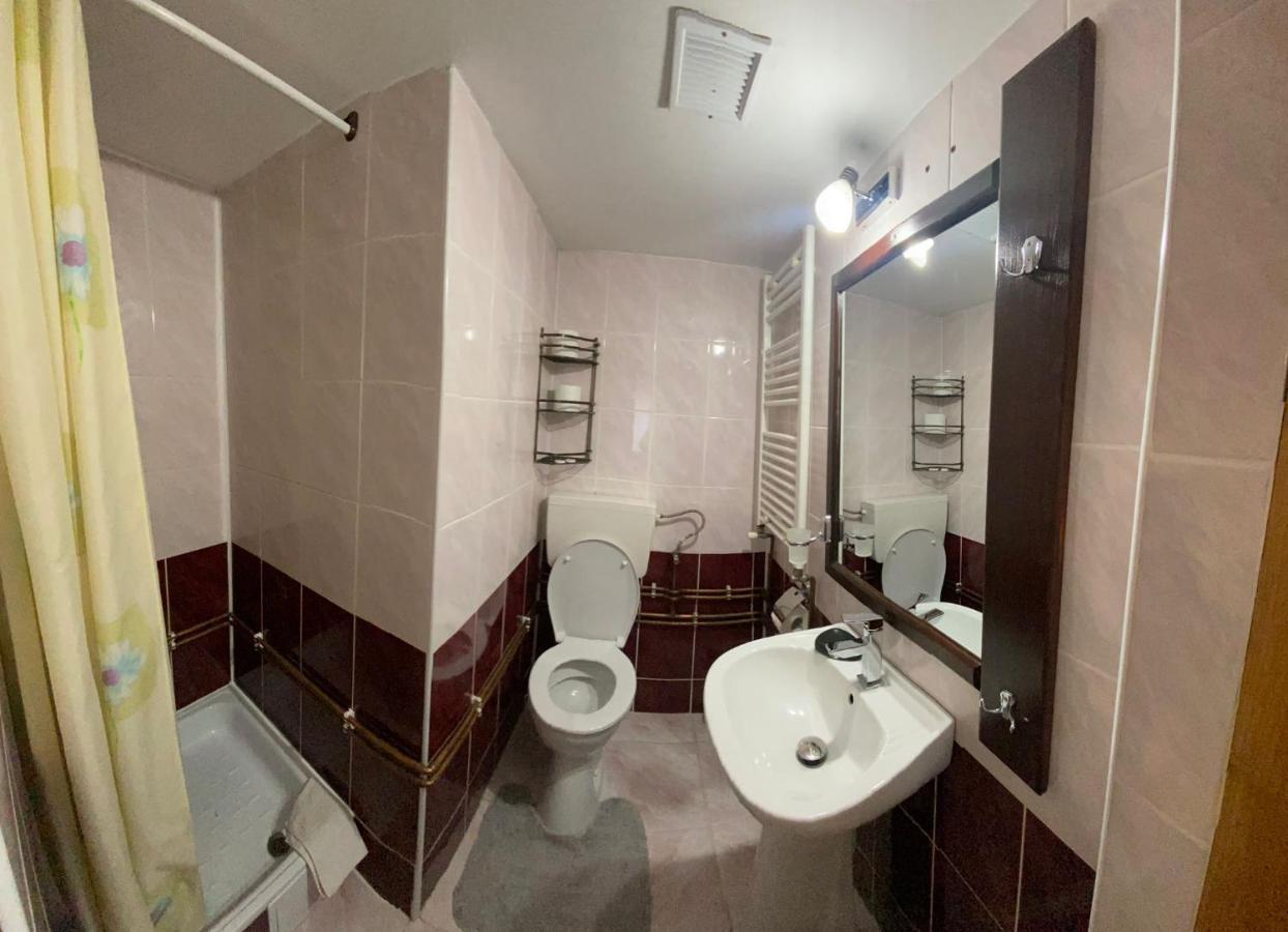 Pensiunea Casa Bianca - Bucovina Vama  Exteriör bild