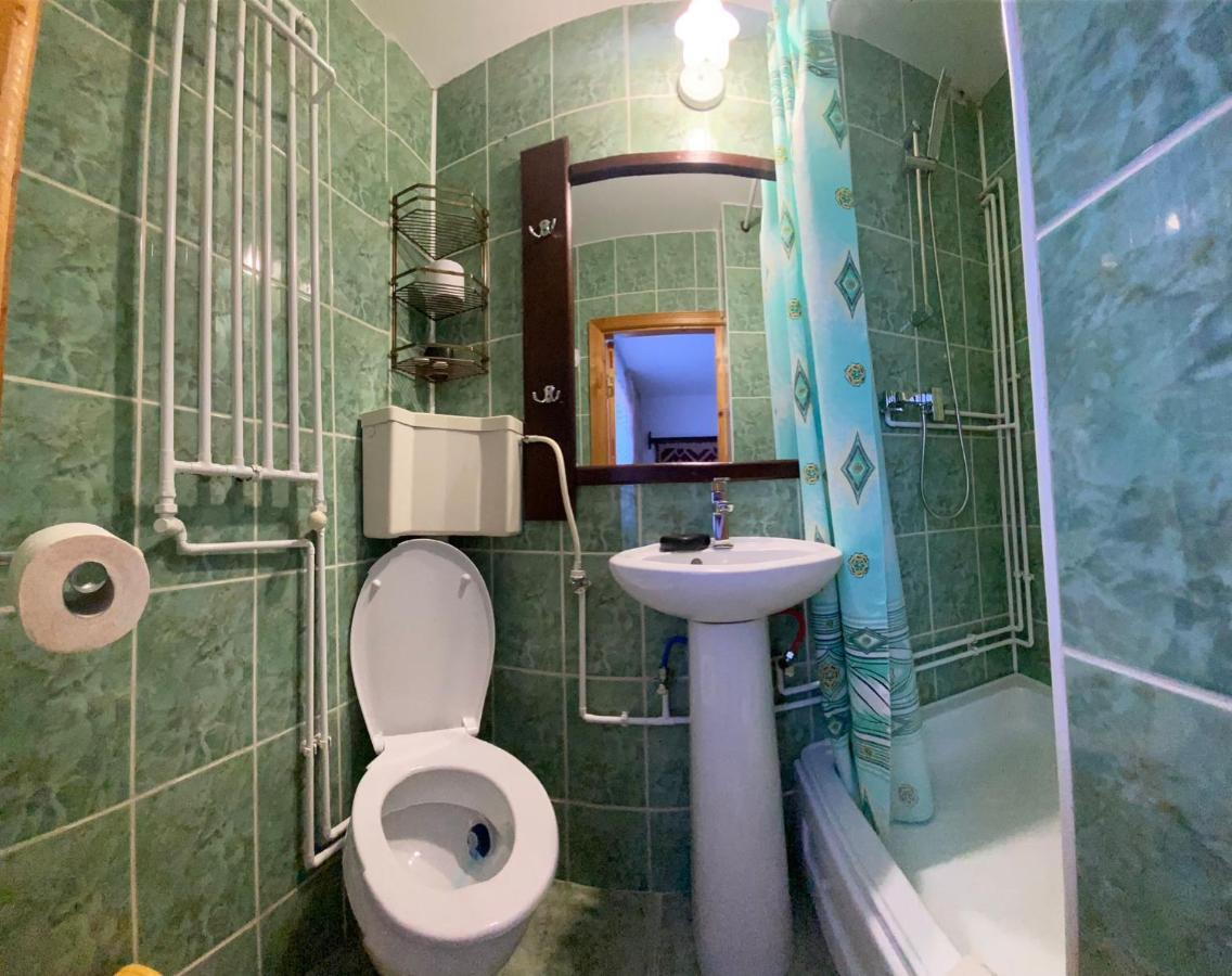 Pensiunea Casa Bianca - Bucovina Vama  Exteriör bild